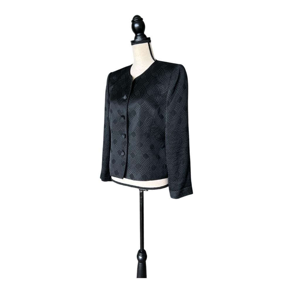 Kasper Black Blazer Tailored Cropped Jacket Size 12P - Picture 3 of 6
